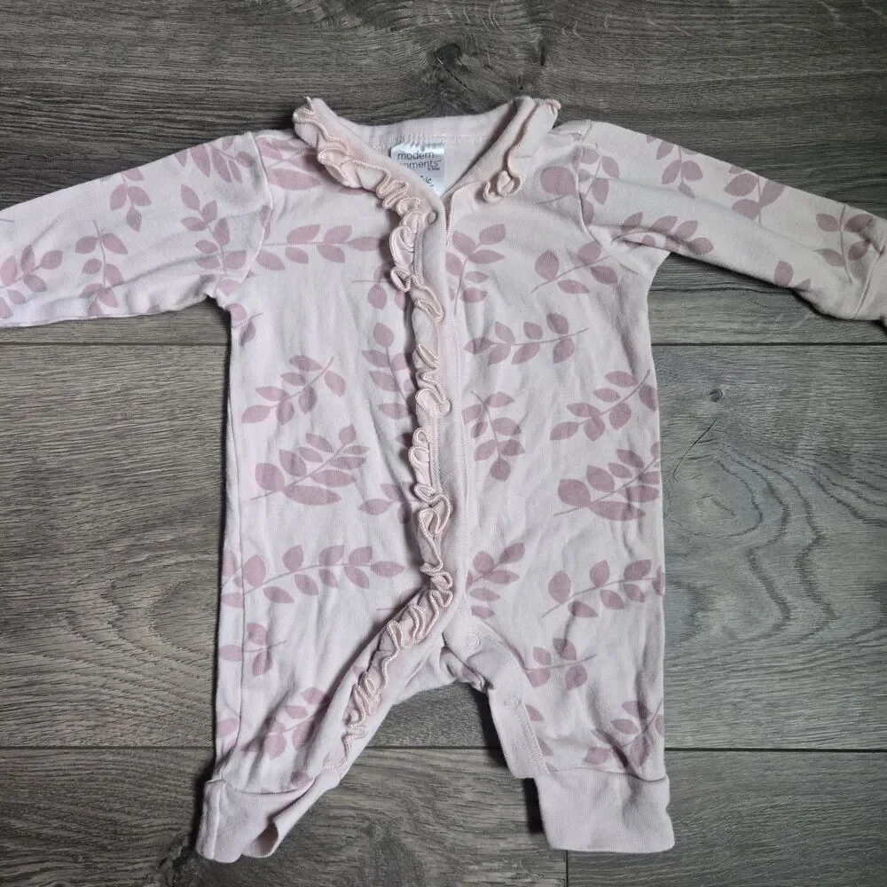 Lot Baby Essentials Modern Moments Gerber Newborn NB Sleeper Footie Romper Boho